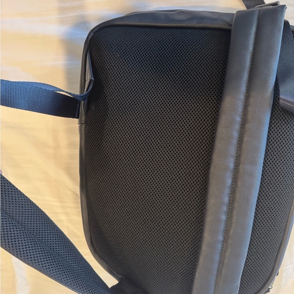 Armani exchange backpack - Picture 5 of 16